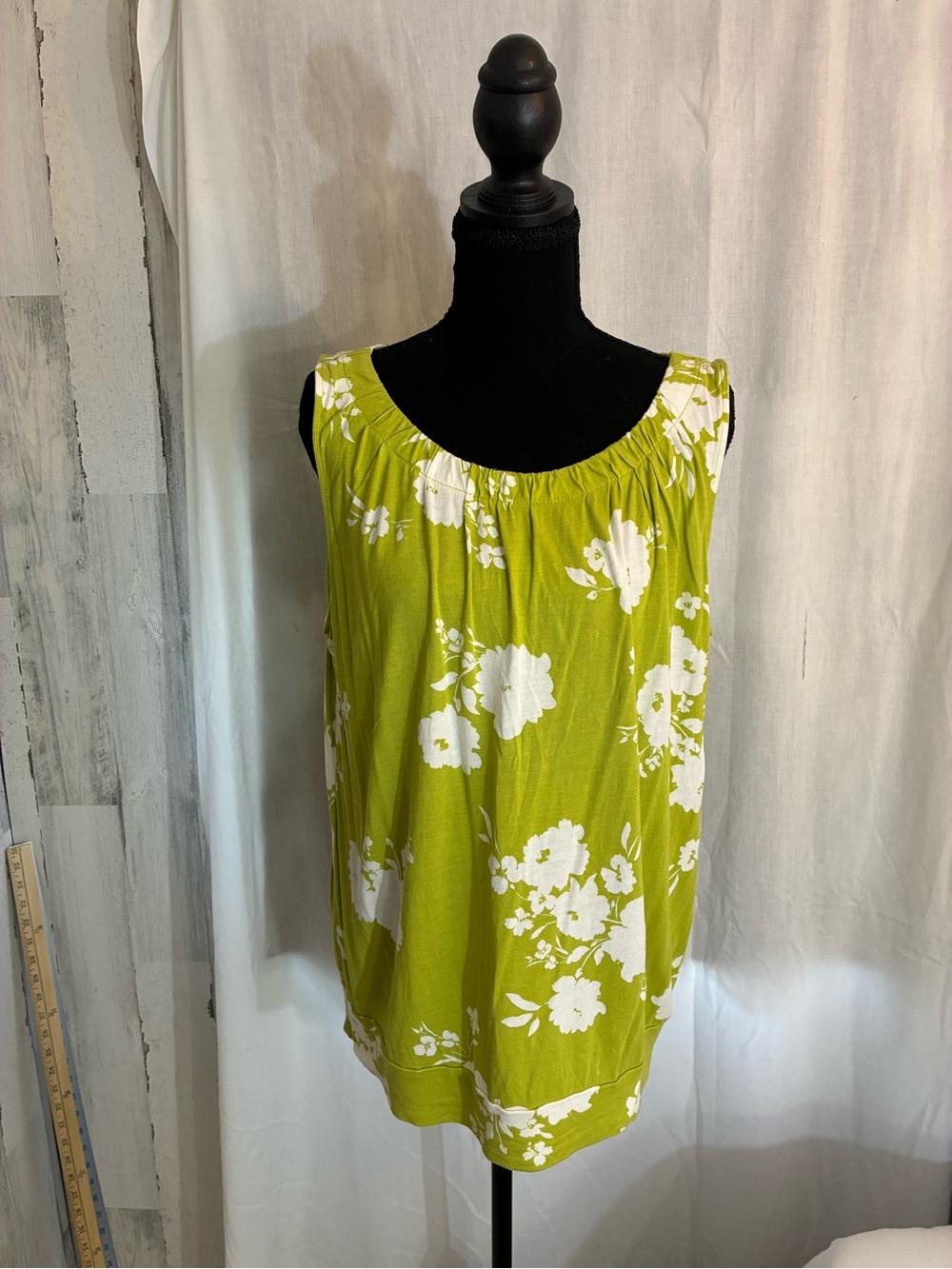 LOFT Olive Green Floral Sleeveless Tank